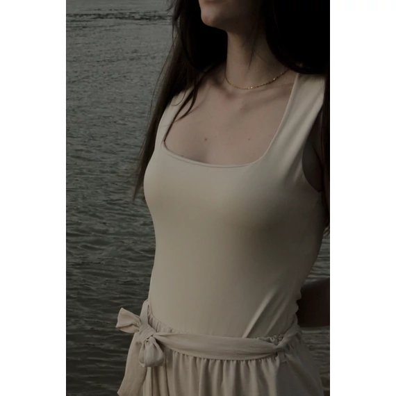 Ujjatlan body